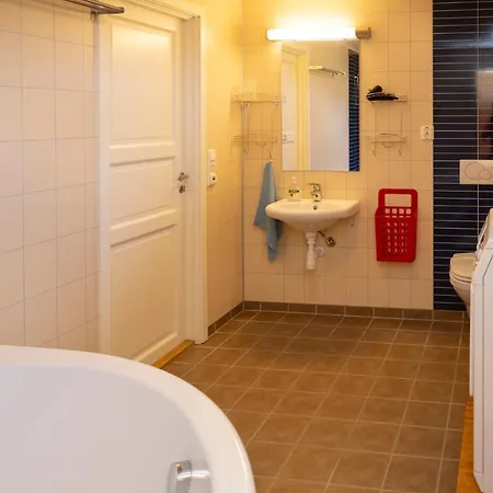 Arctic Panorama House *