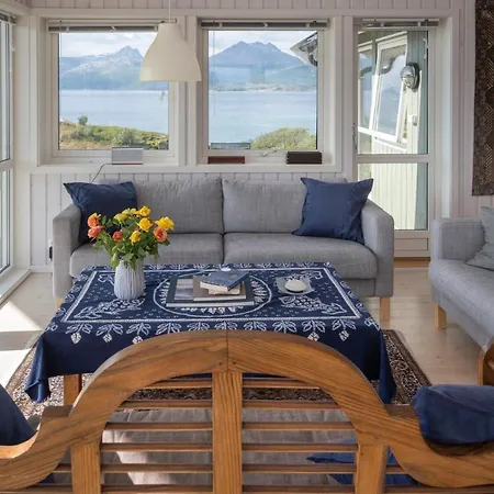 Feriehus Arctic Panorama House Lodingen