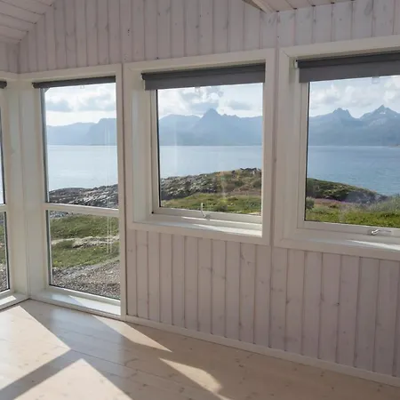 Feriehus Arctic Panorama House Lodingen